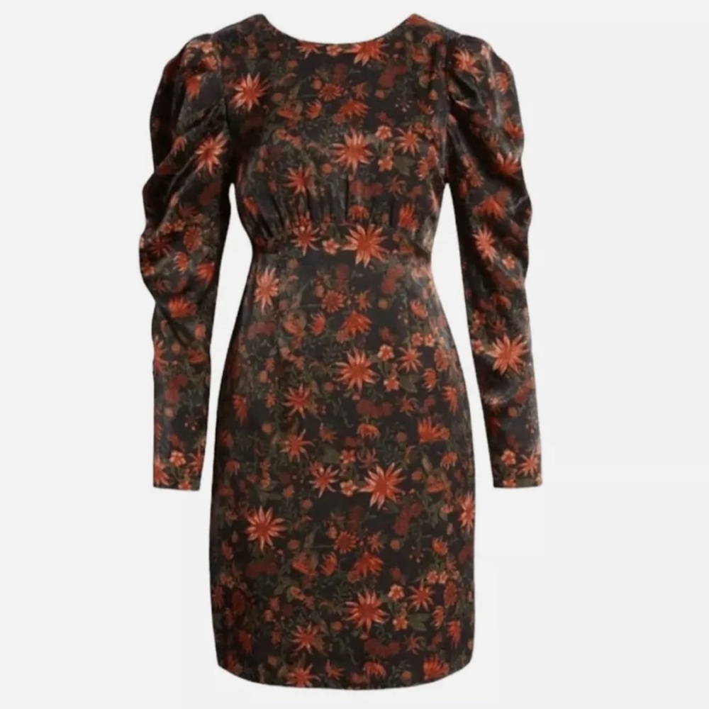Chelsea28 long sleeve dress